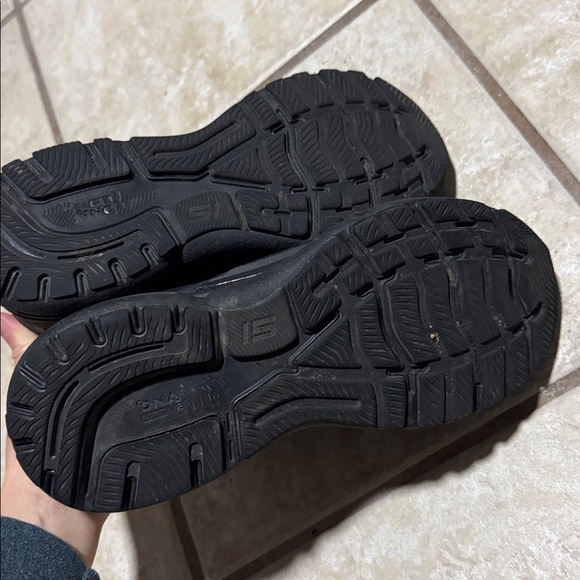 Brooks- women’s Ghost 15 sneakers - running shoes -size 9 wide - Picture 7 of 8